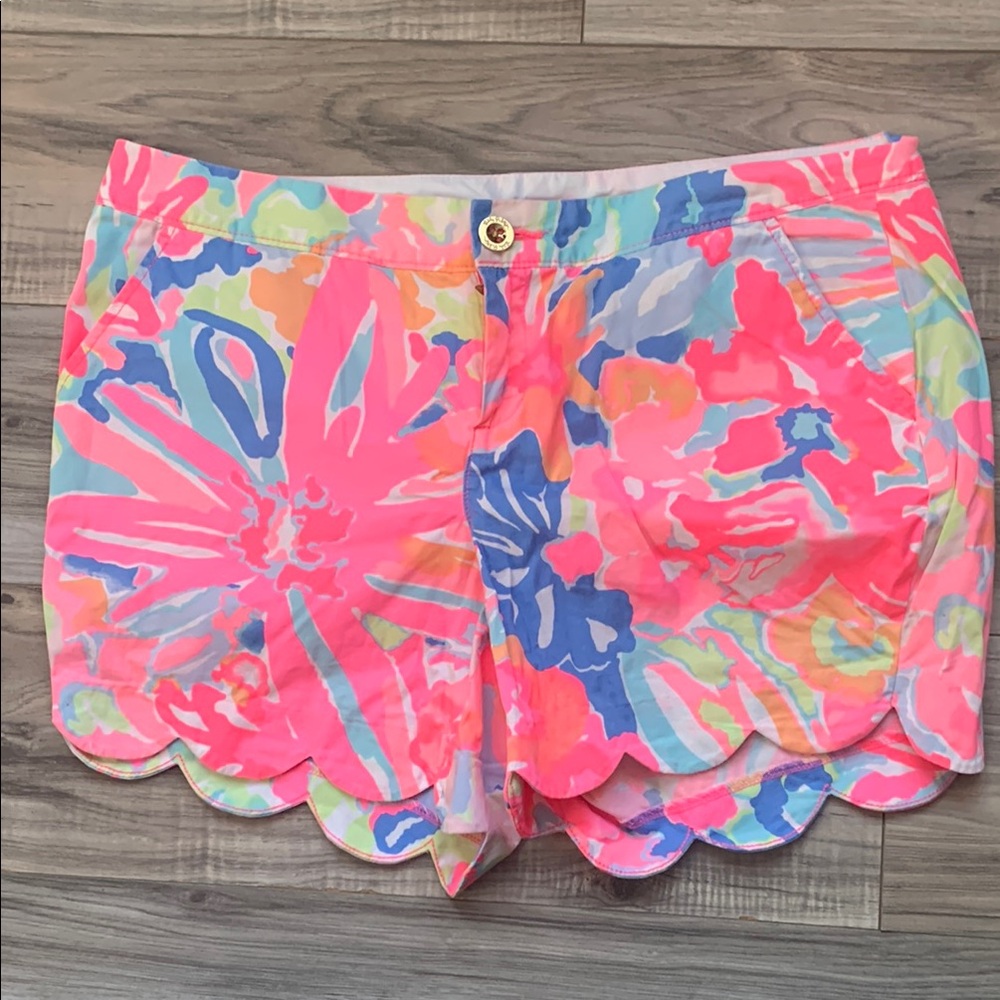 Lilly Pulitzer Buttercup shorts size 10